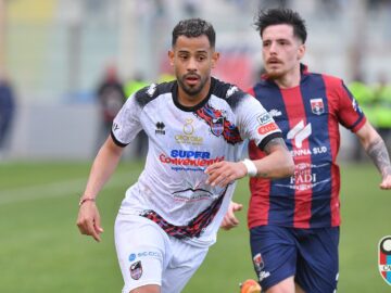 Andrès Tello, Taranto-Catania 1-0